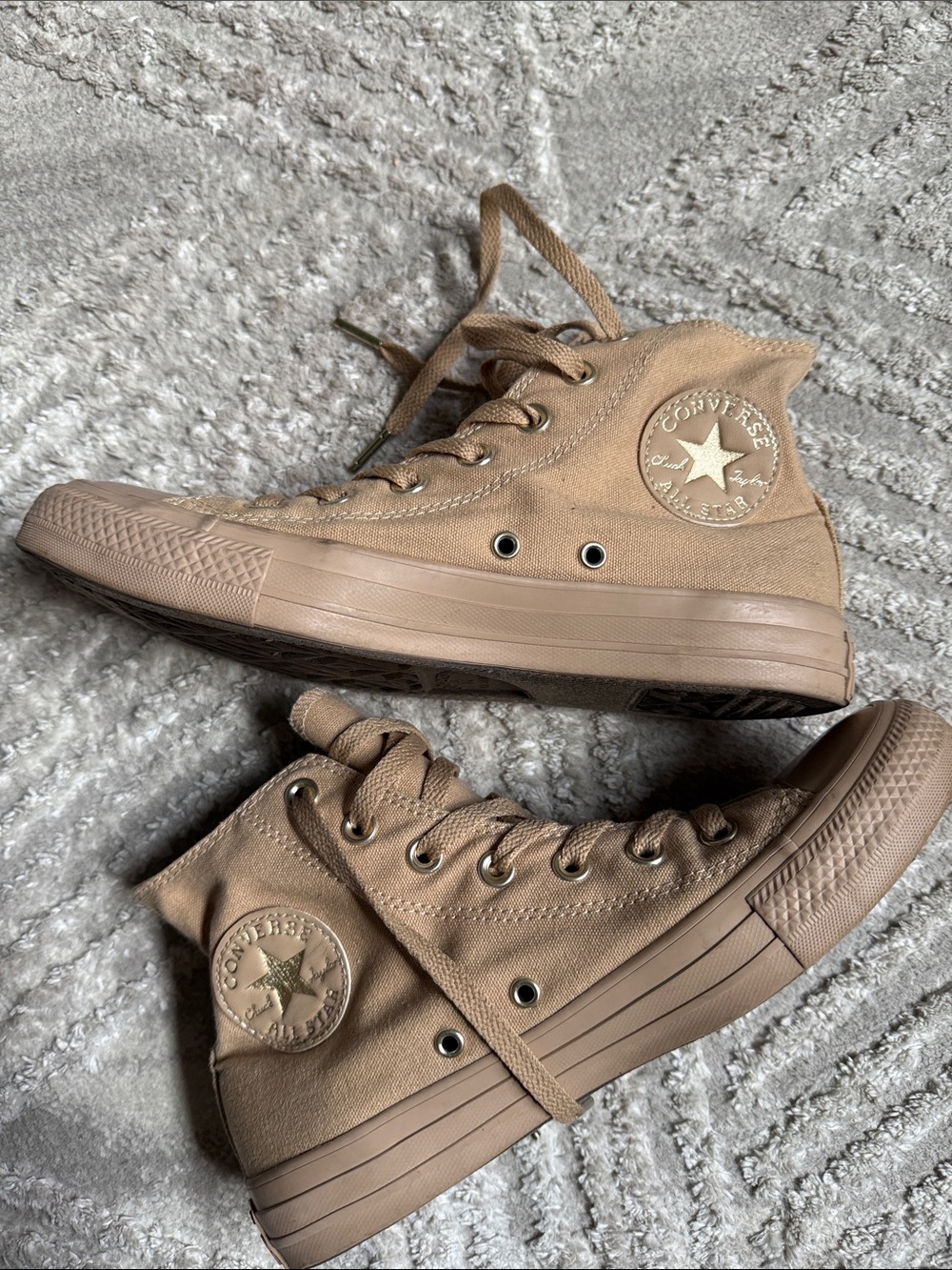 Converse Chuck Taylor All Star High Tops